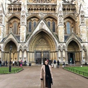 Meet your Posher, Intan